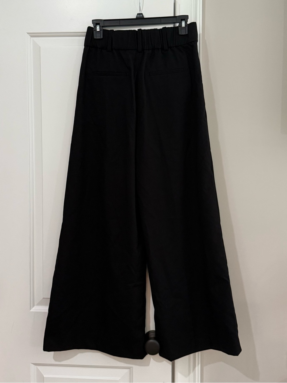 Banana Republic Black Wide Leg Pants Size 4 Petite
